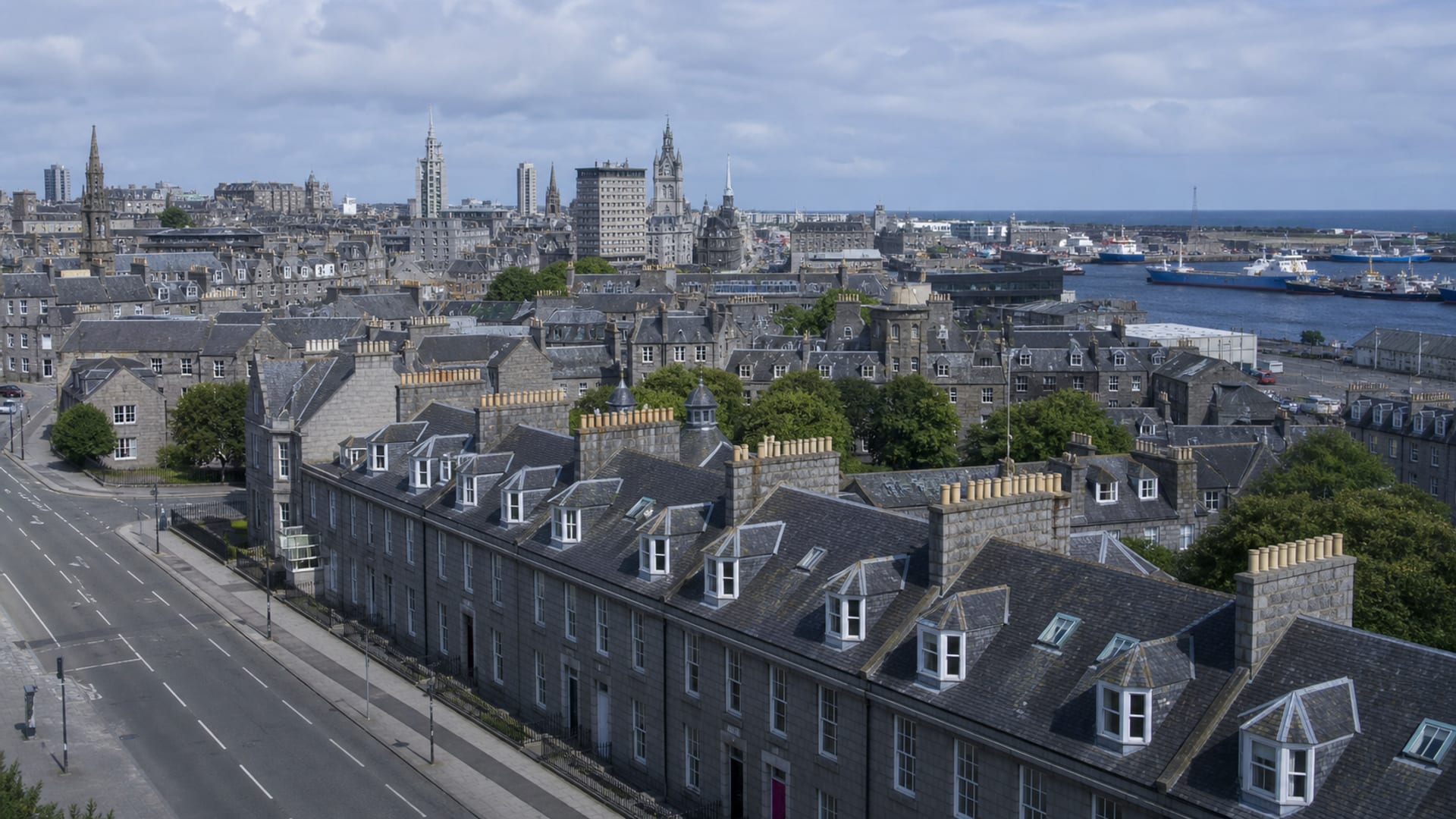 Aberdeen travel guide: How to experience the city without rushing 3 Useful things to know