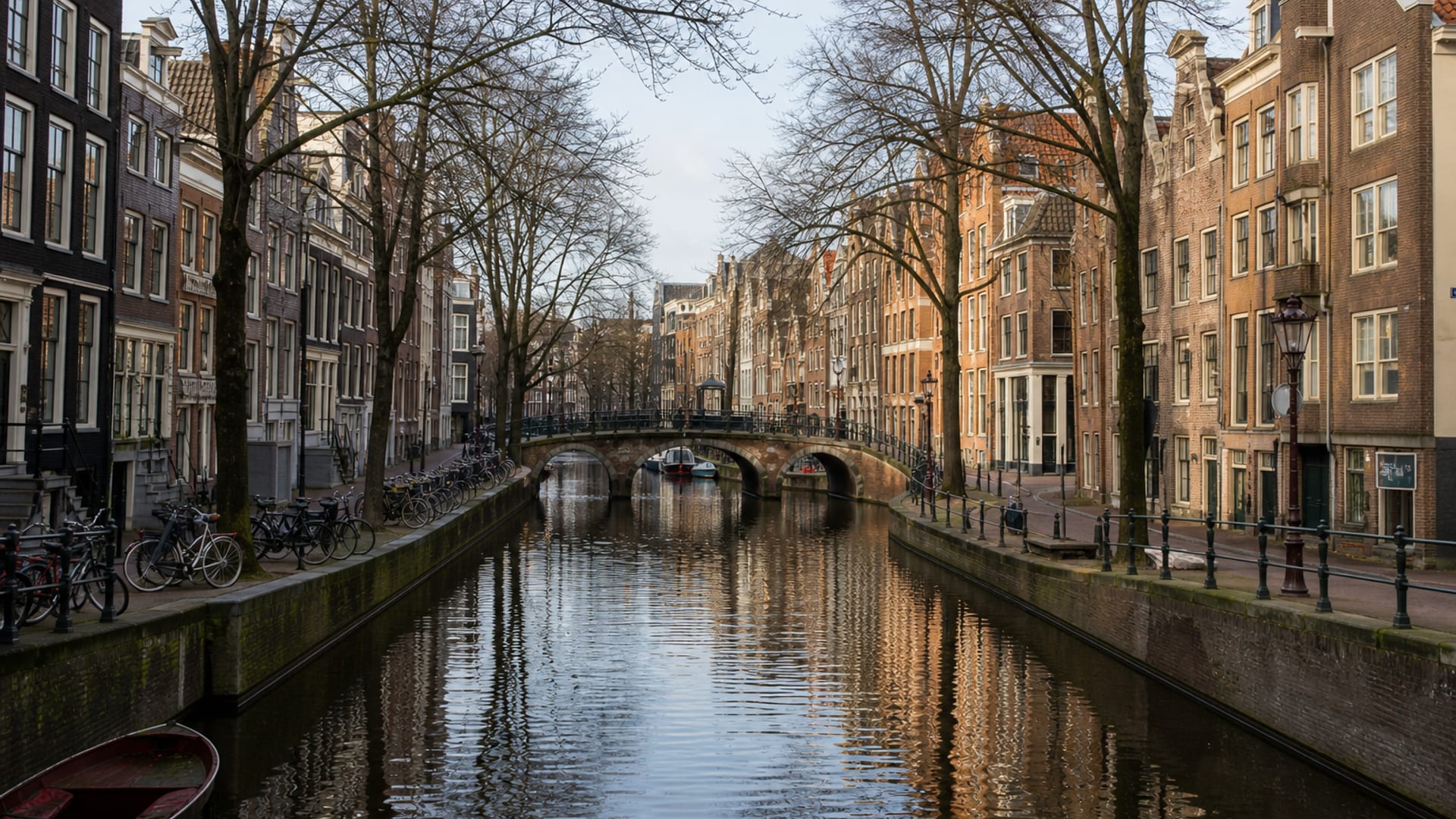 Amsterdam travel guide: How to experience the city without rushing 3 Everything you need to know about Amsterdam