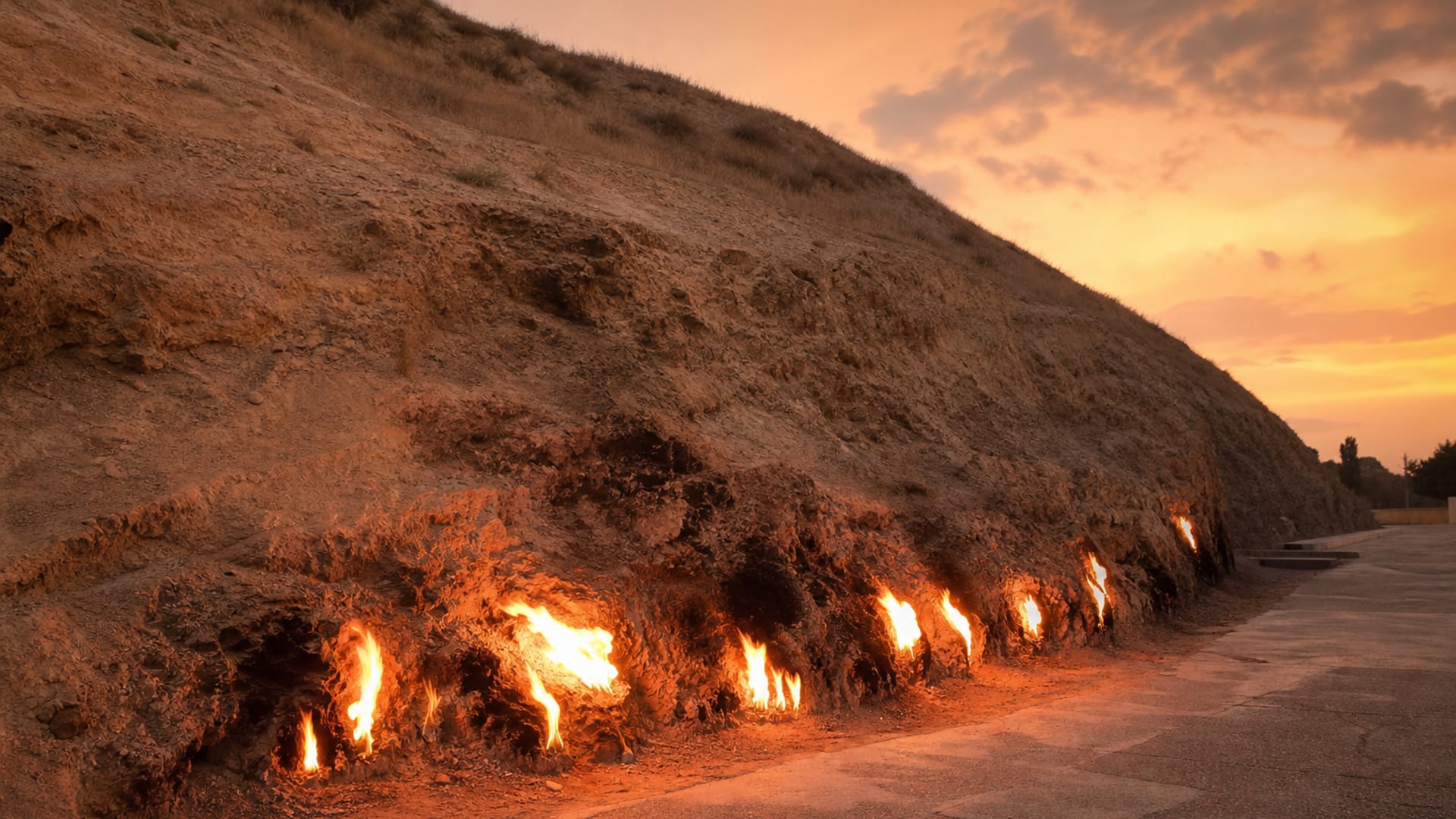 Baku travel guide: How to experience the city without rushing 30 Day 4: Yanar Dag Fire Line