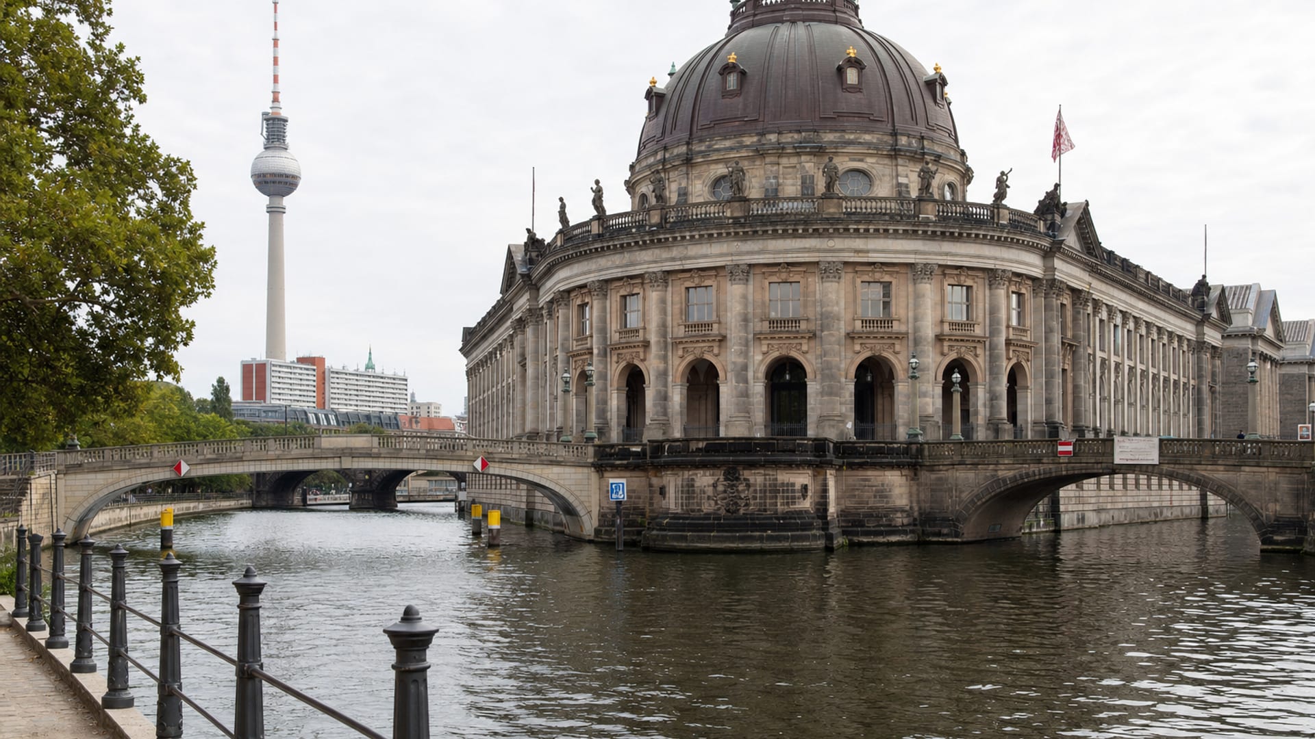 Berlin travel guide: How to experience the city without rushing 27 Day 1: Arrival and Adjustment