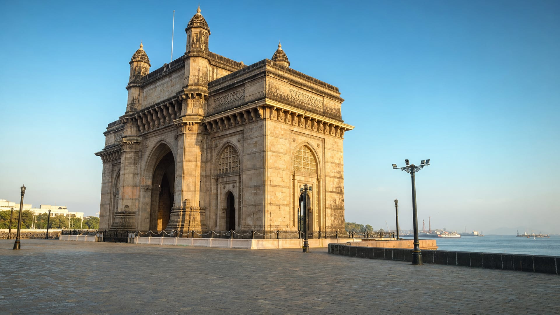 Mumbai travel guide: How to experience the city without rushing 27 Day 1: Arrival and Adjustment