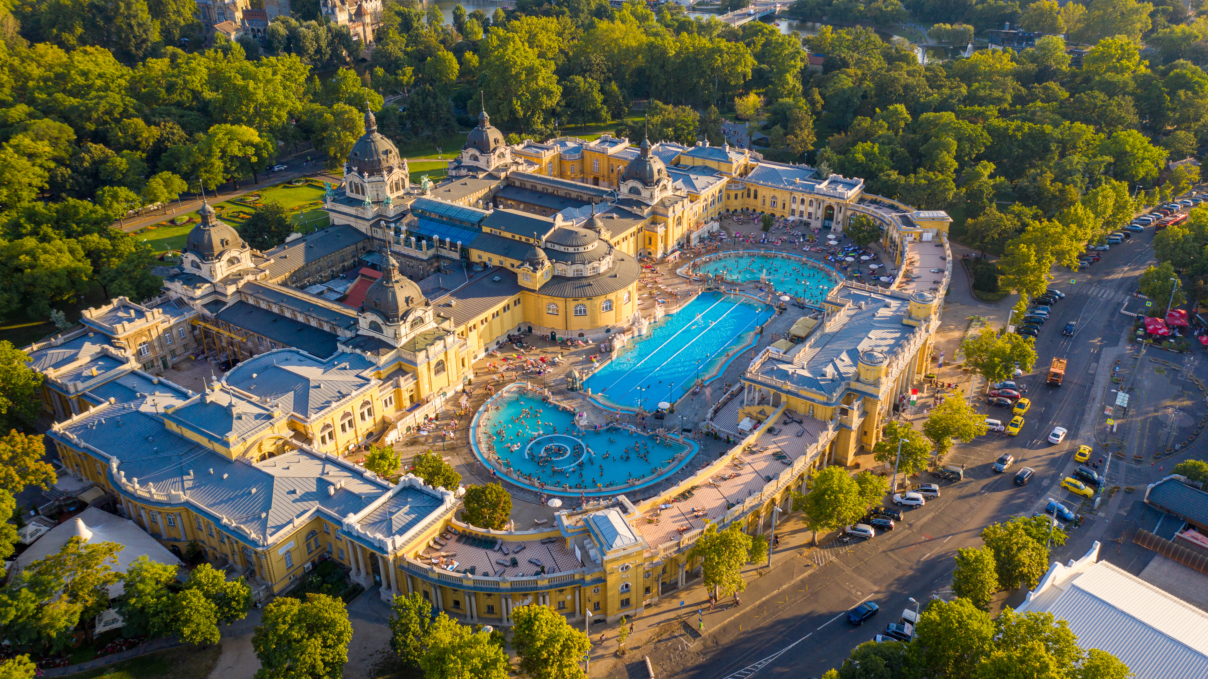 Budapest travel guide: How to experience the city without rushing 22 Széchenyi Thermal Bath