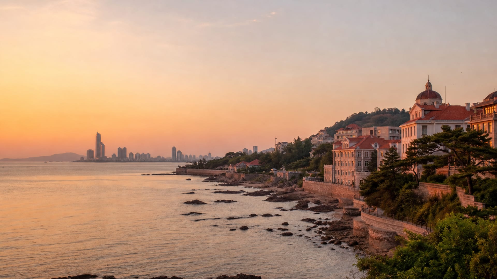 Chánia travel guide: How to experience the city without rushing 14 Old Town and Venetian Harbor