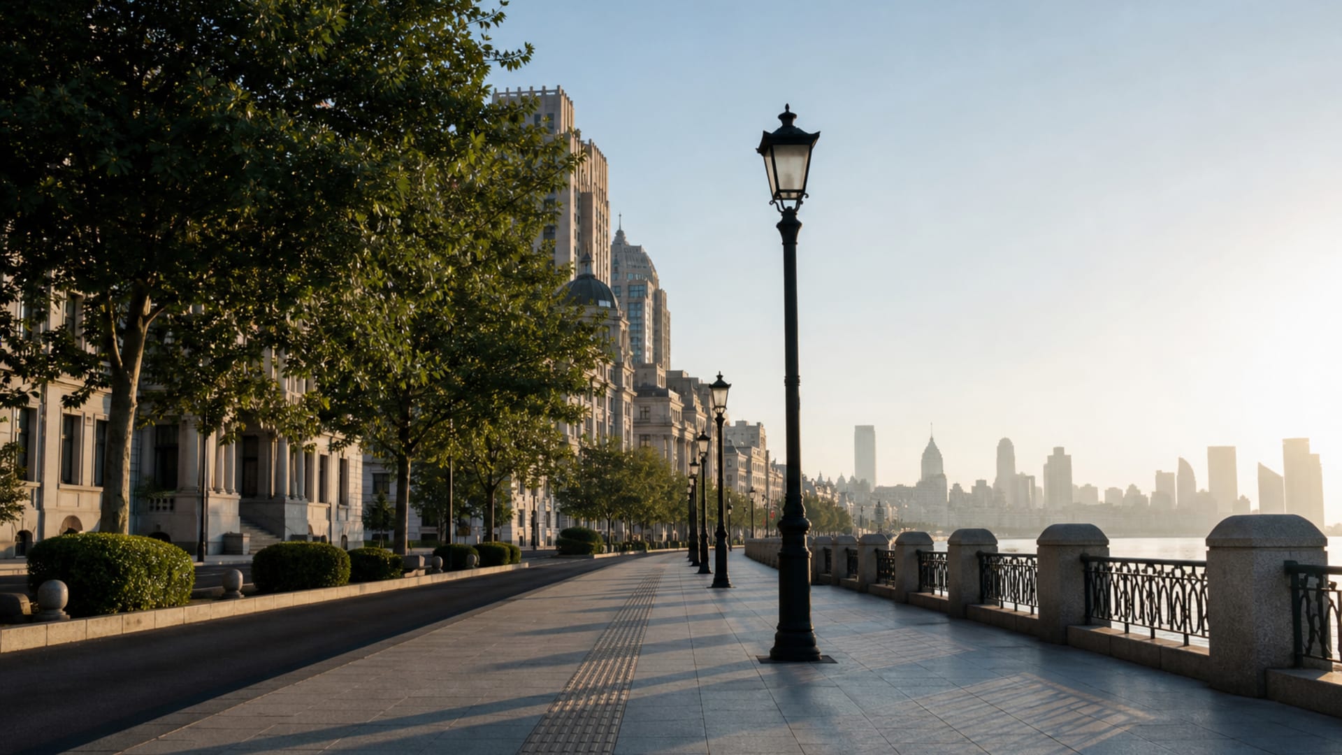Dalian travel guide: How to experience the city without rushing 16 Renmin Road Seafront