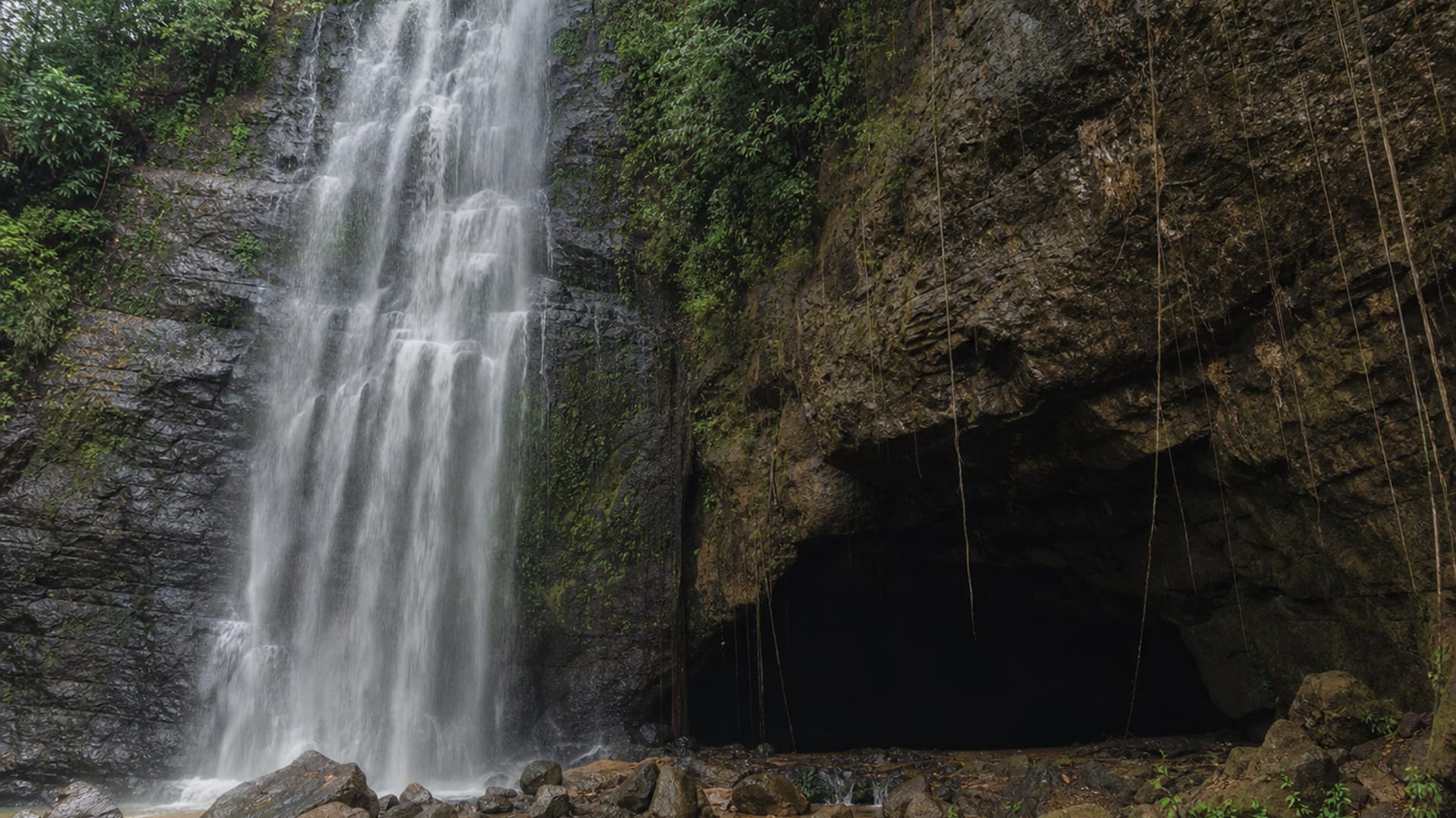 Enugu travel guide: How to experience the city without rushing 29 Day 4: Awhum Waterfall and Cave