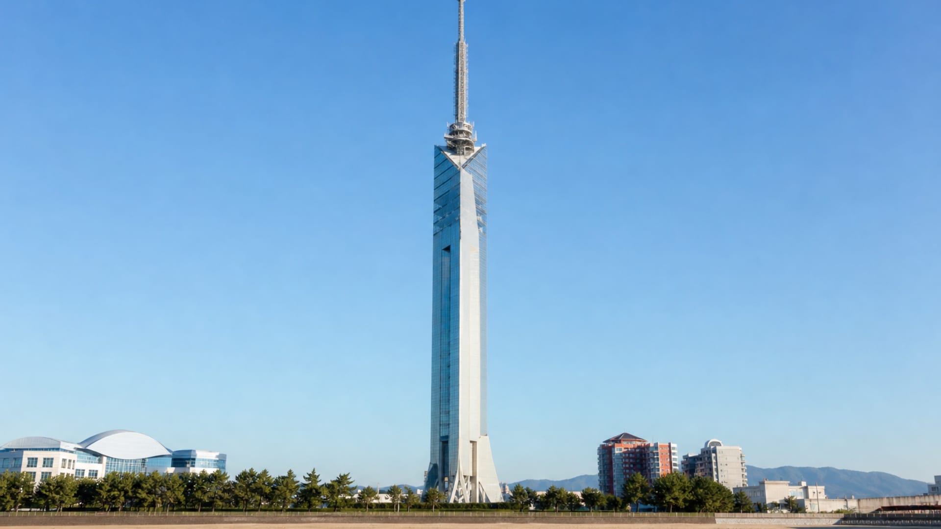Fukuoka travel guide: How to experience the city without rushing 29 Day 3: Momochi Waterfront