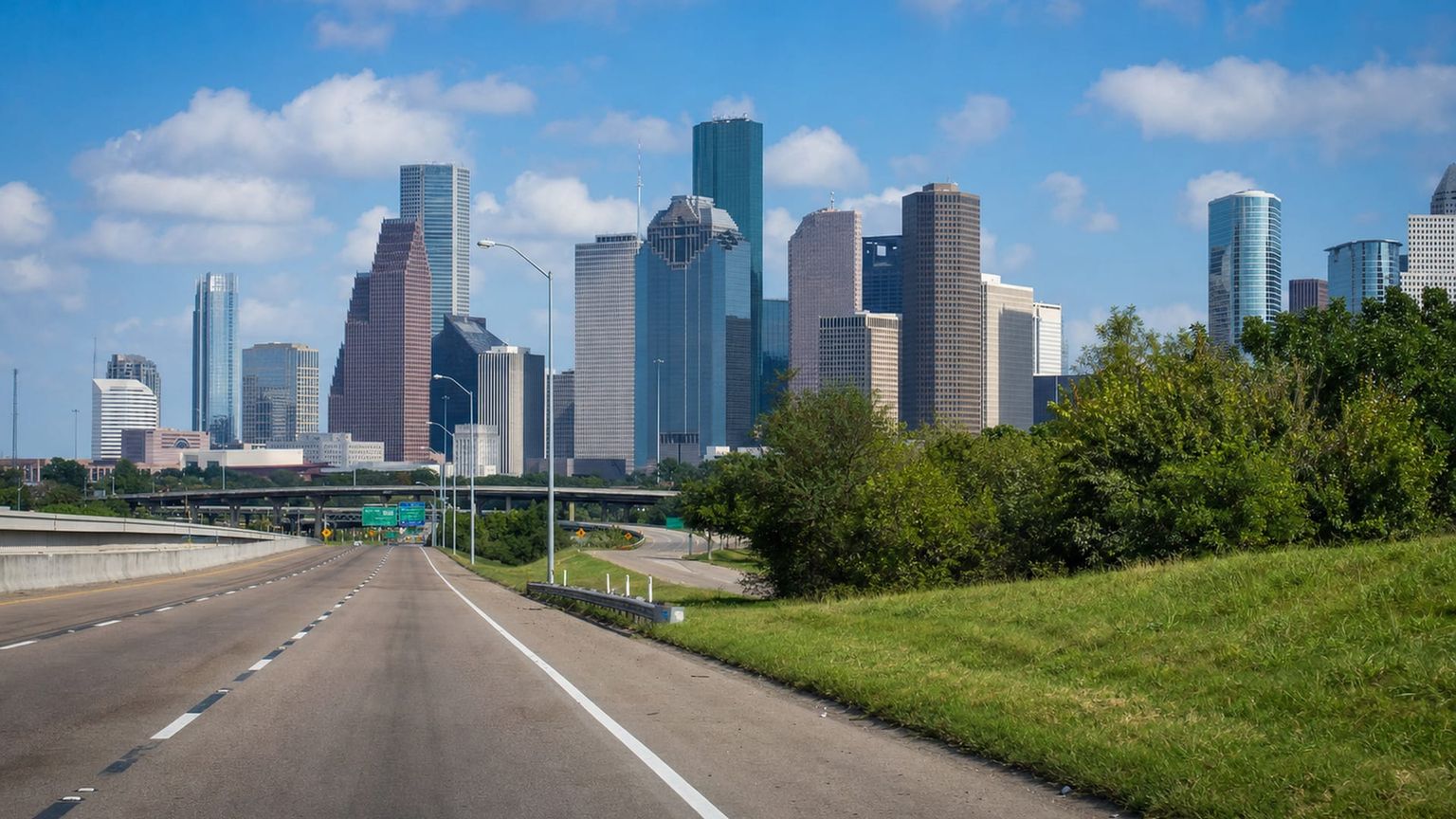 Houston travel guide: How to experience the city without rushing 32 Business-class flights from the US to Houston