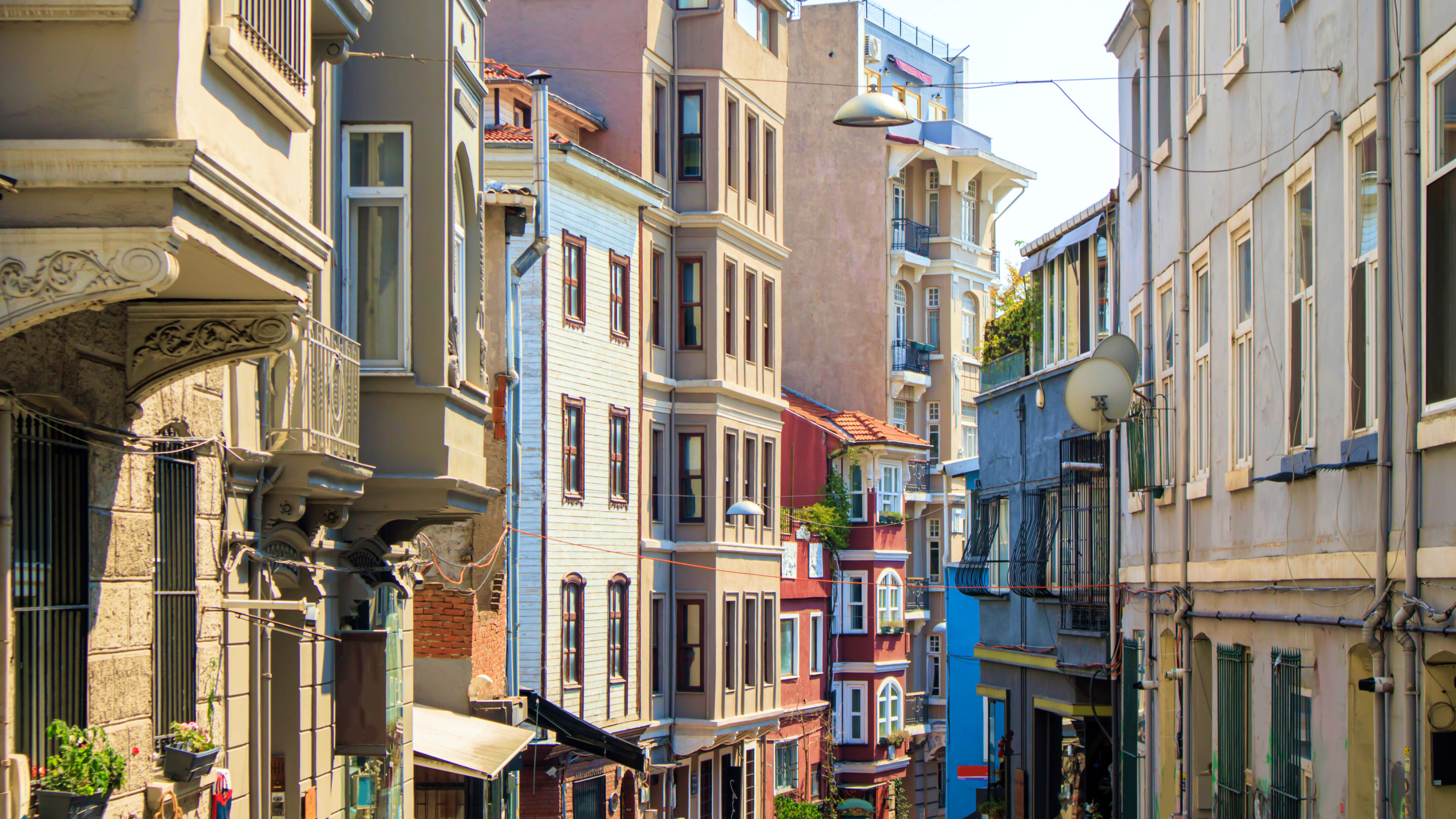 Istanbul travel guide: How to experience the city without rushing 15 Karaköy