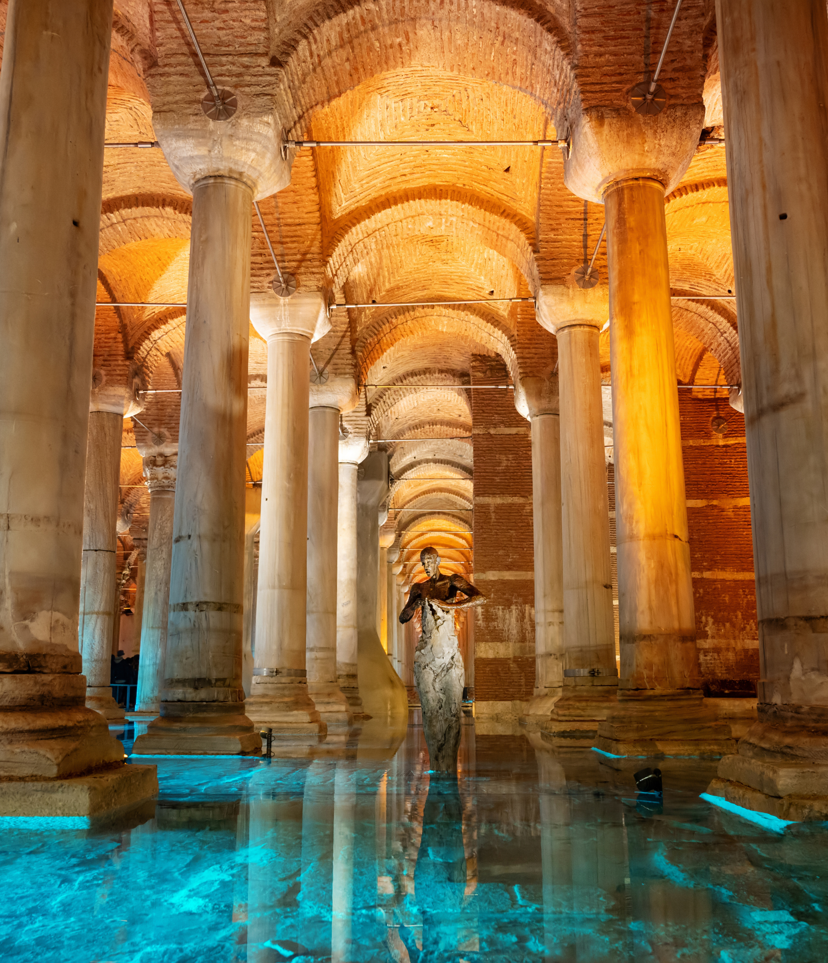 Basilica Cistern (Yerebatan Sarnıcı)