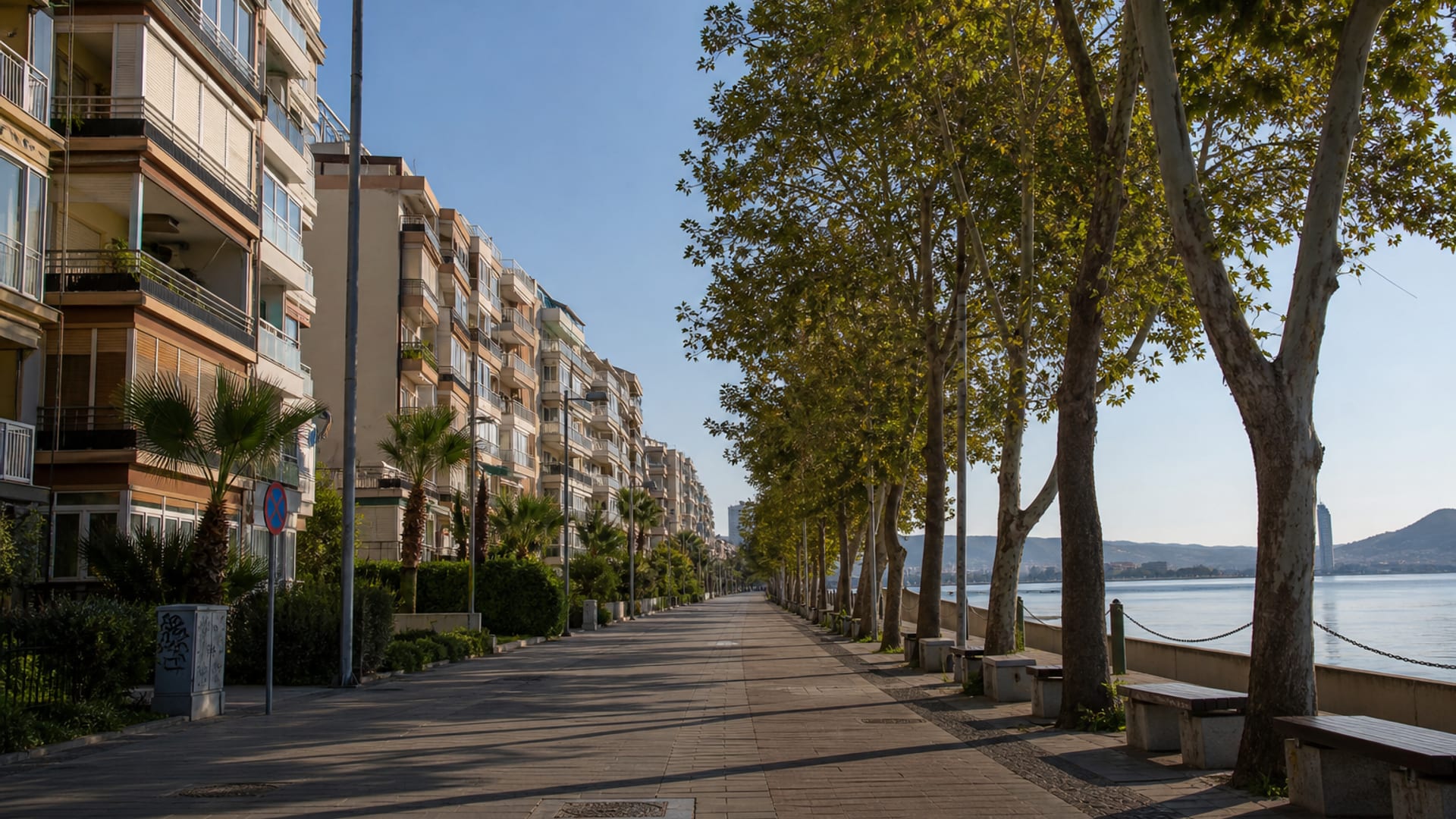 Izmir travel guide: How to experience the city without rushing 17 Karşıyaka