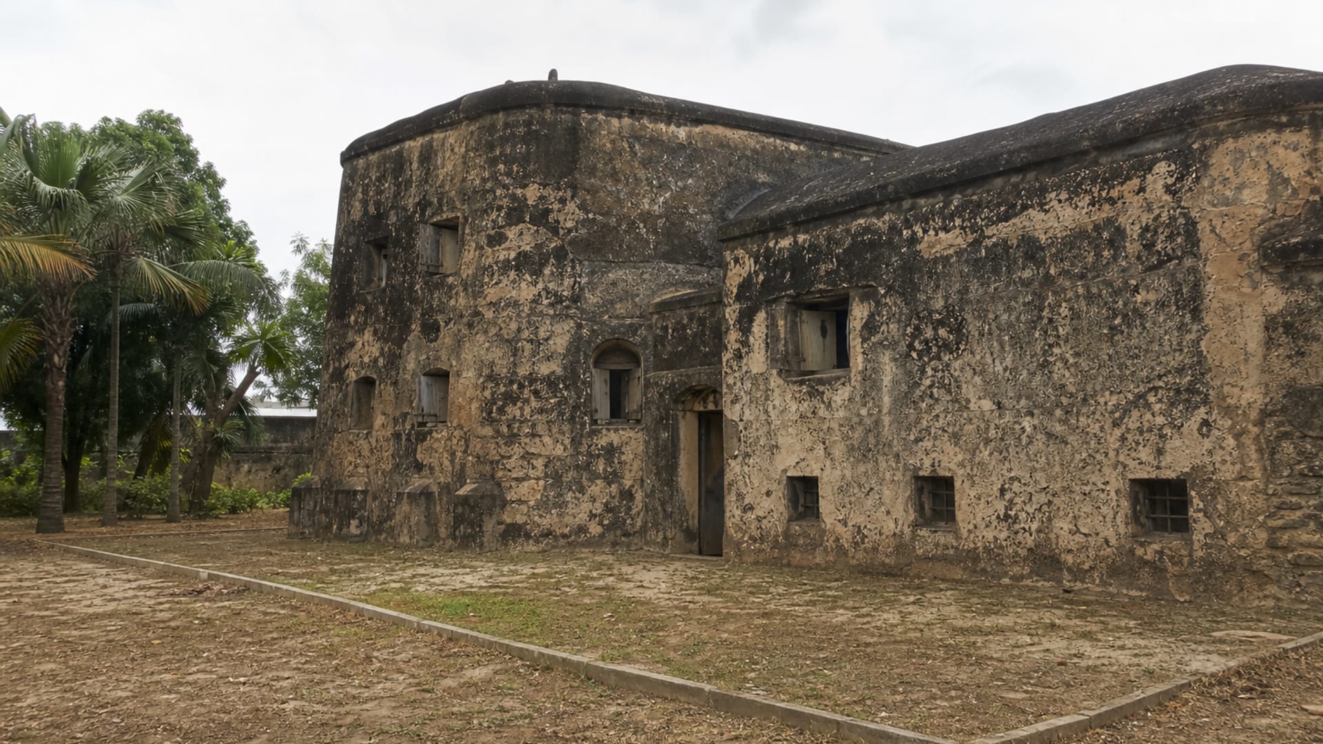 Boma la Ngombe travel guide: How to experience the city without rushing 26 Day 1: Arrival and Adjustment