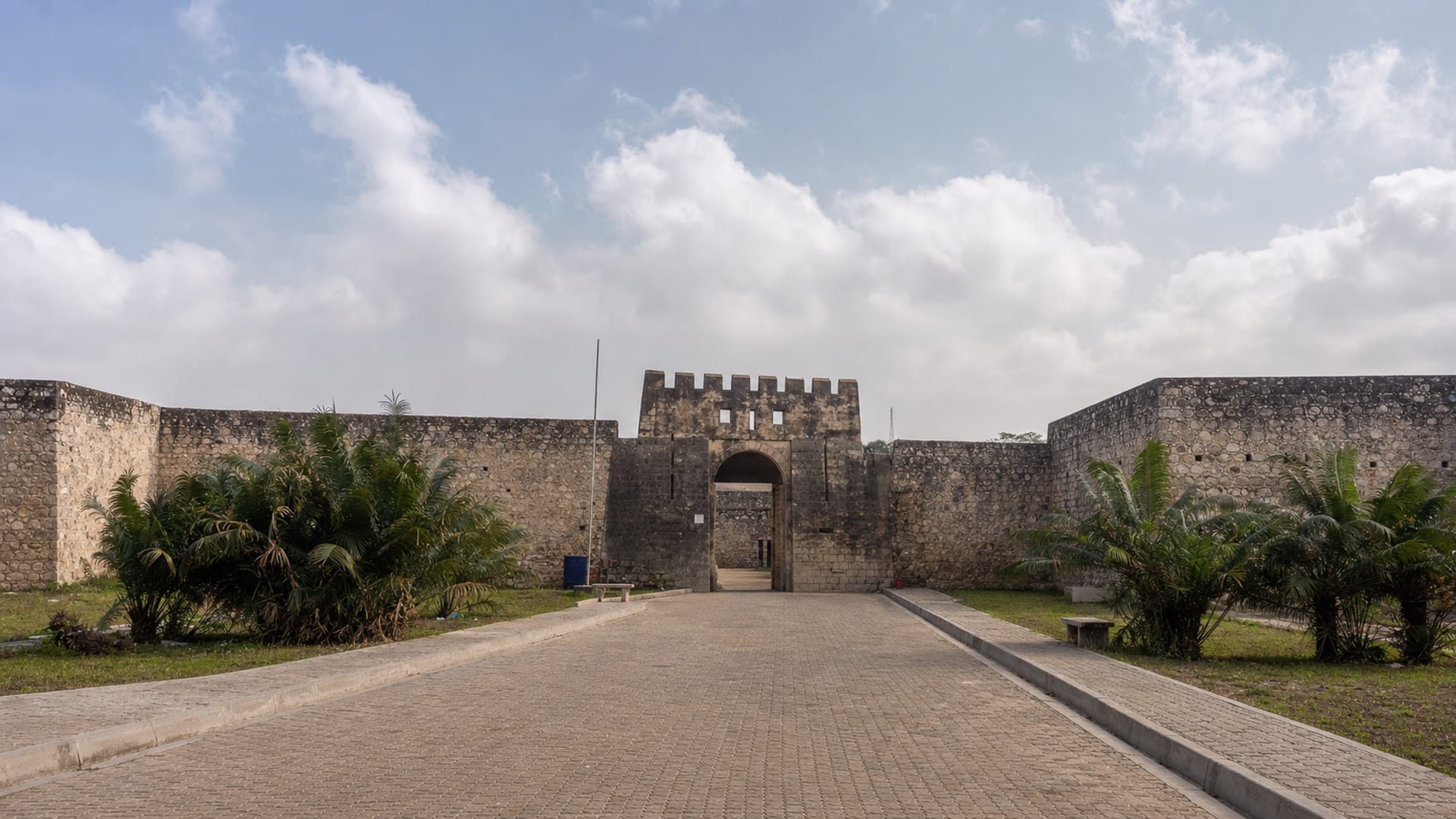 Boma la Ngombe travel guide: How to experience the city without rushing 31 Business-class flights from the US to Boma la Ngombe