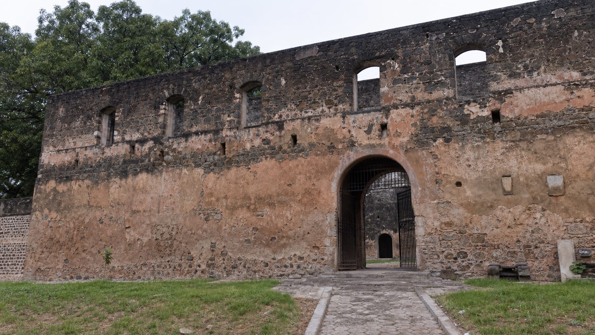 Boma la Ngombe travel guide: How to experience the city without rushing 3 Useful things to know