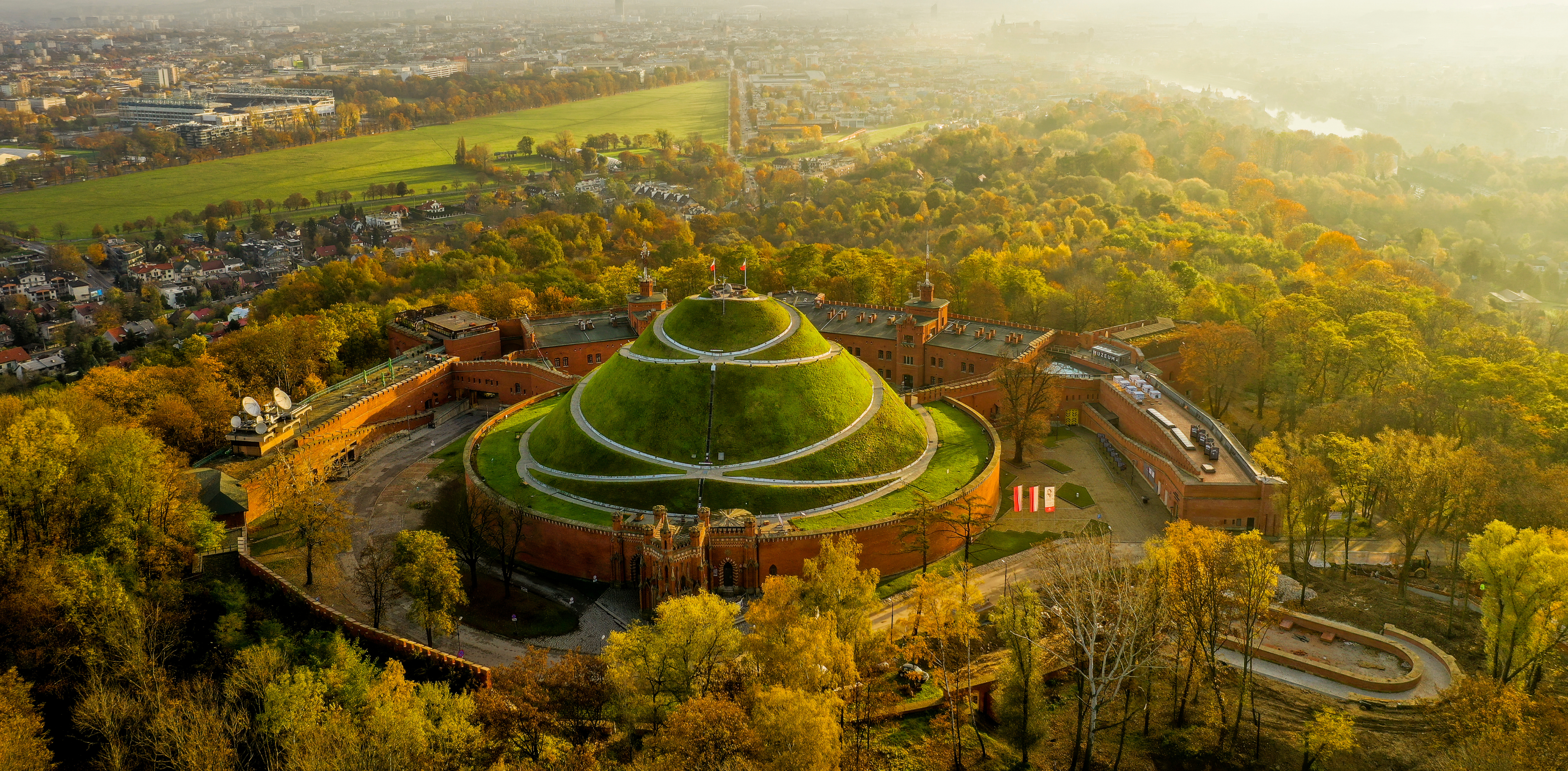 Kraków travel guide: How to experience the city without rushing 28 Day 4: Riverfront and Kościuszko Mound