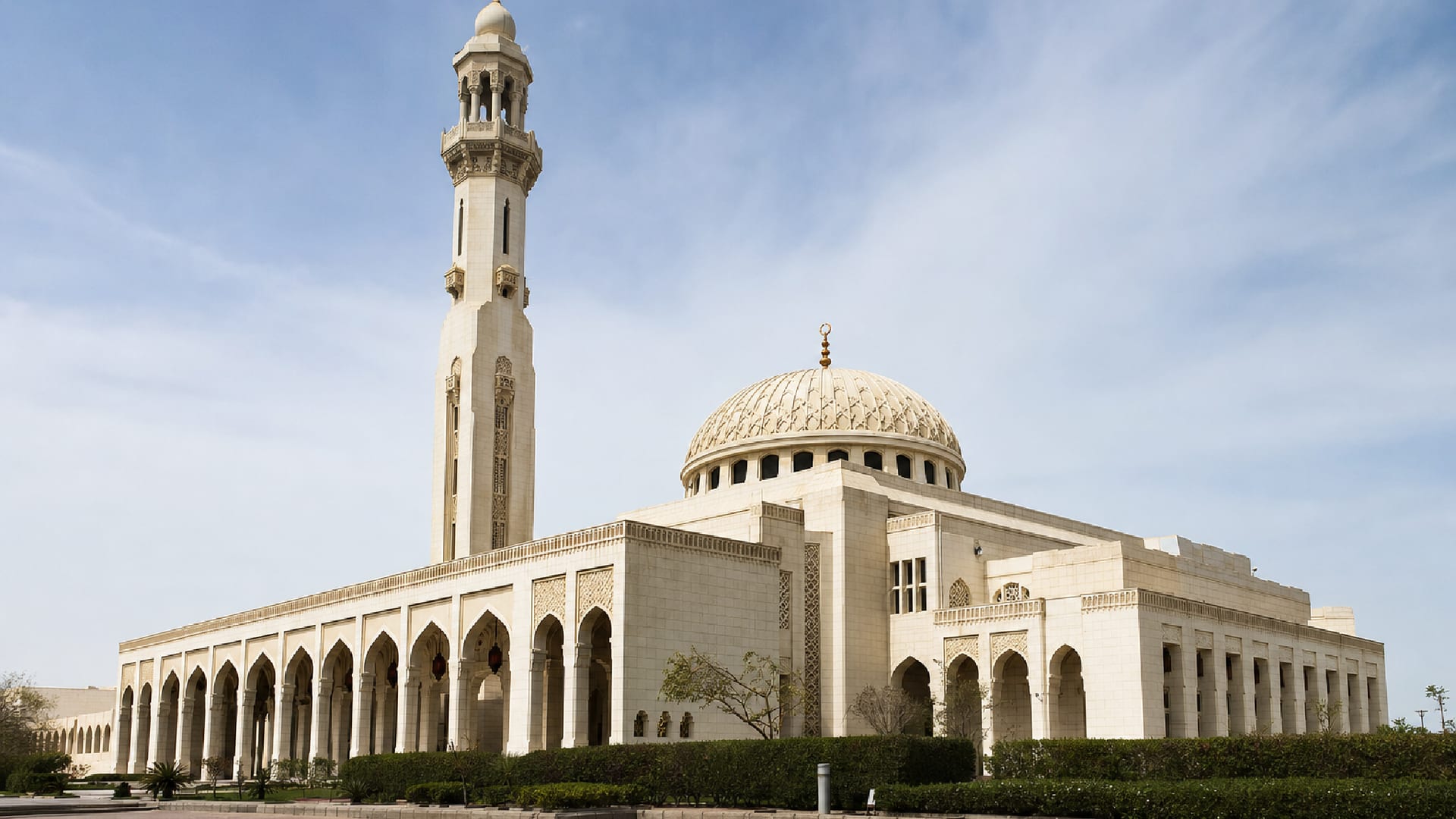 Kuwait City travel guide: How to experience the city without rushing 28 Day 2: Mosque and Market