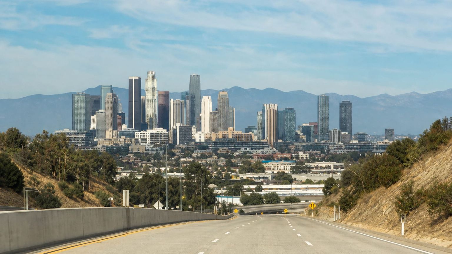 Los Angeles travel guide: How to experience the city without rushing 32 Business-class flights from the US to Los Angeles
