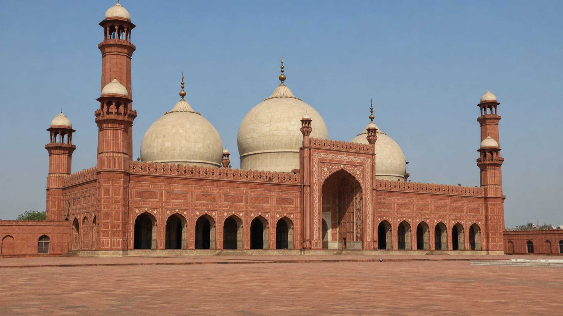 Lahore travel guide: How to experience the city without rushing 28 Day 2: Fort and Badshahi Mosque