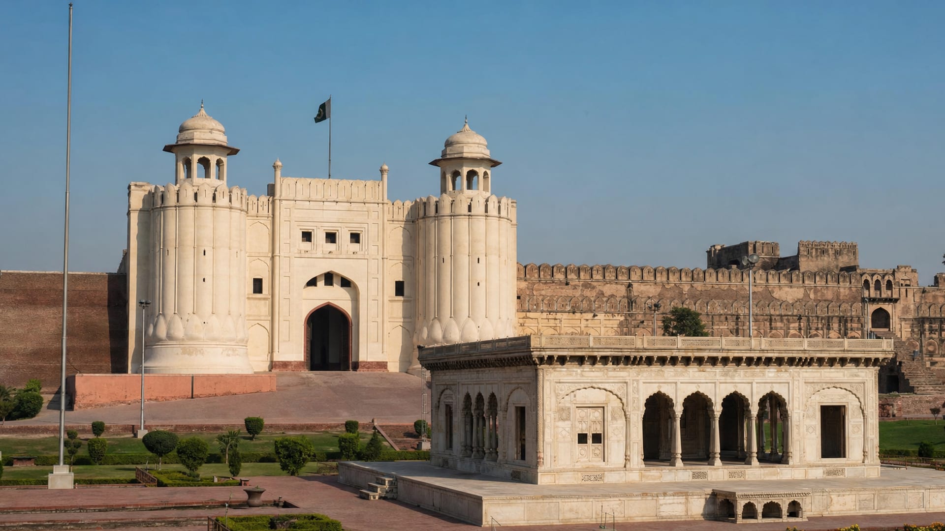 Lahore travel guide: How to experience the city without rushing 21 Lahore Fort