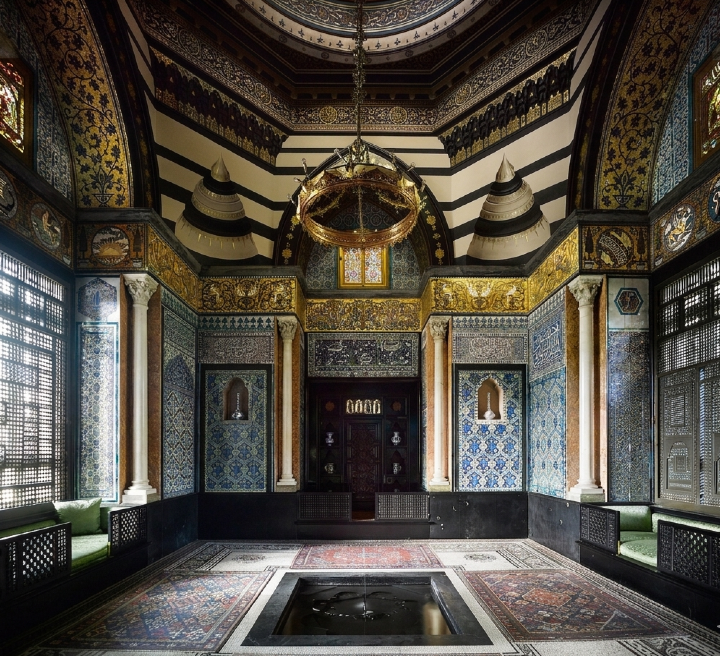 Leighton House