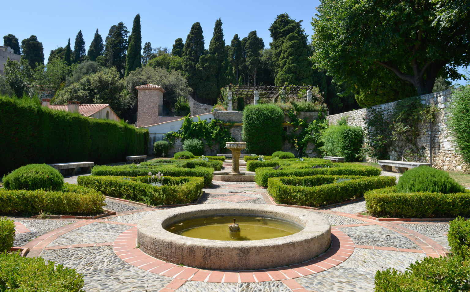 Nice travel guide: How to experience the city without rushing 29 Day 3: Cimiez Gardens and Matisse