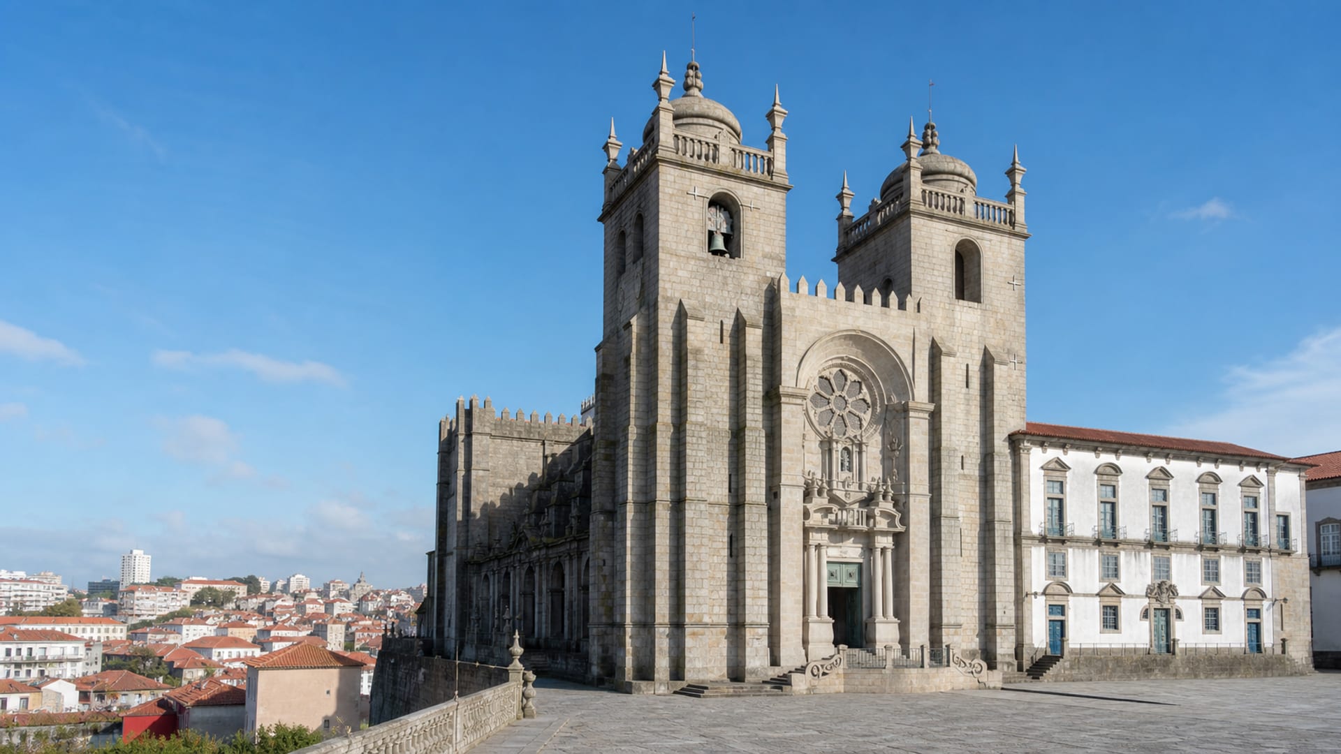 Porto travel guide: How to experience the city without rushing 27 Day 2: Cathedral and Ribeira