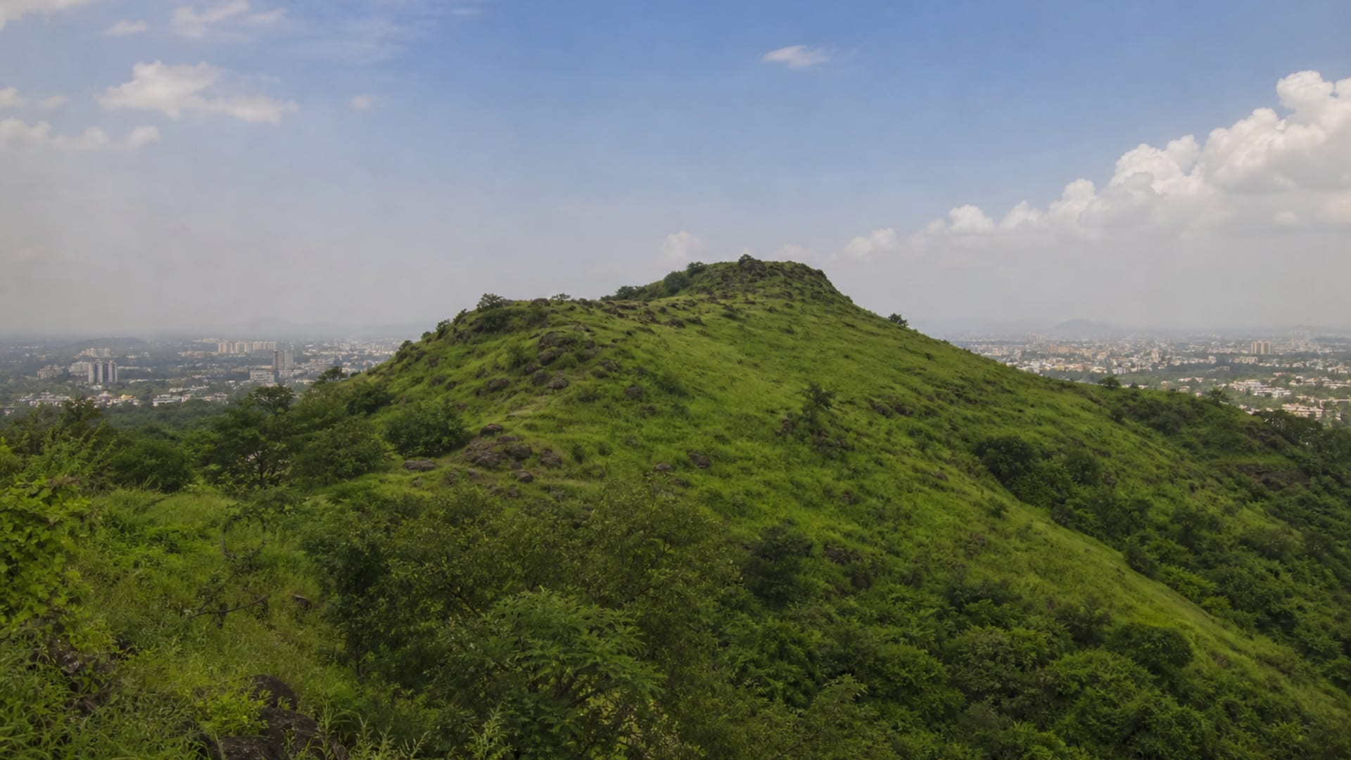 Pune travel guide: How to experience the city without rushing 29 Day 4: Vetal Tekdi and Shaniwar Wada