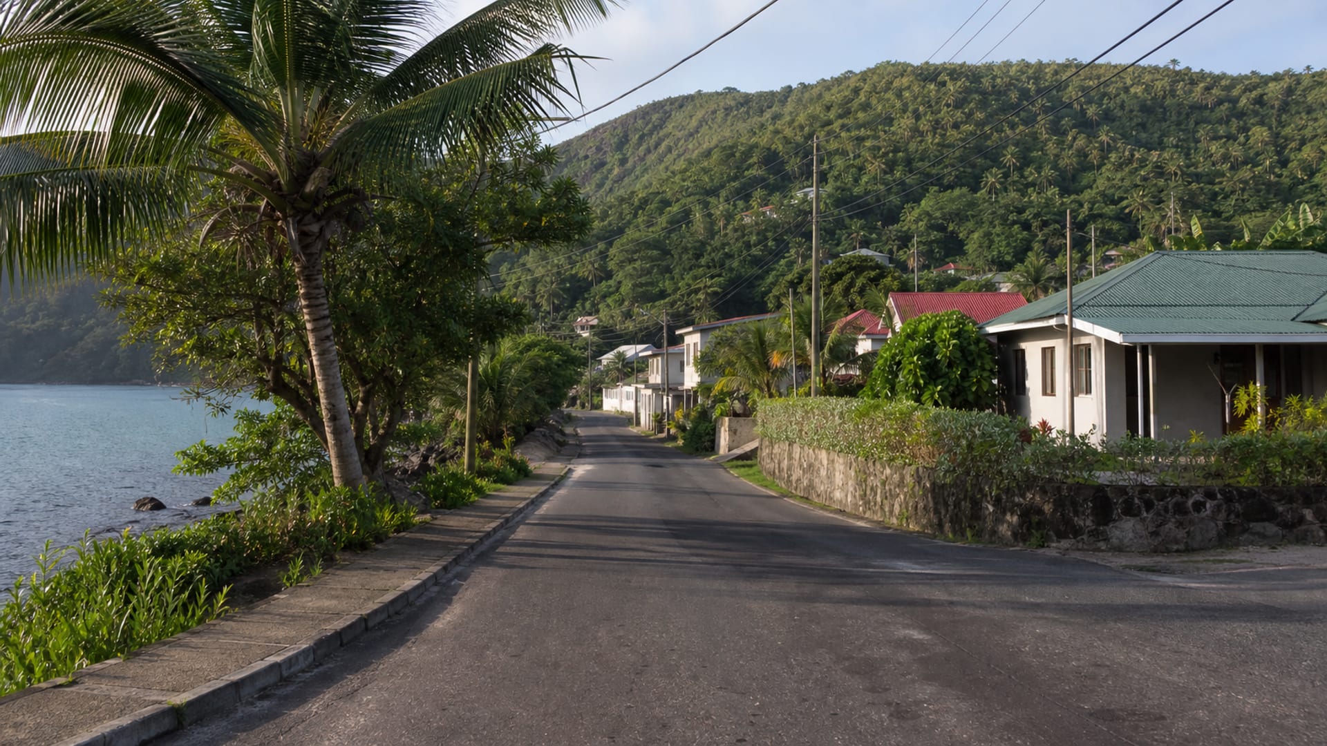 Mahé travel guide: How to experience the city without rushing 17 Takamaka