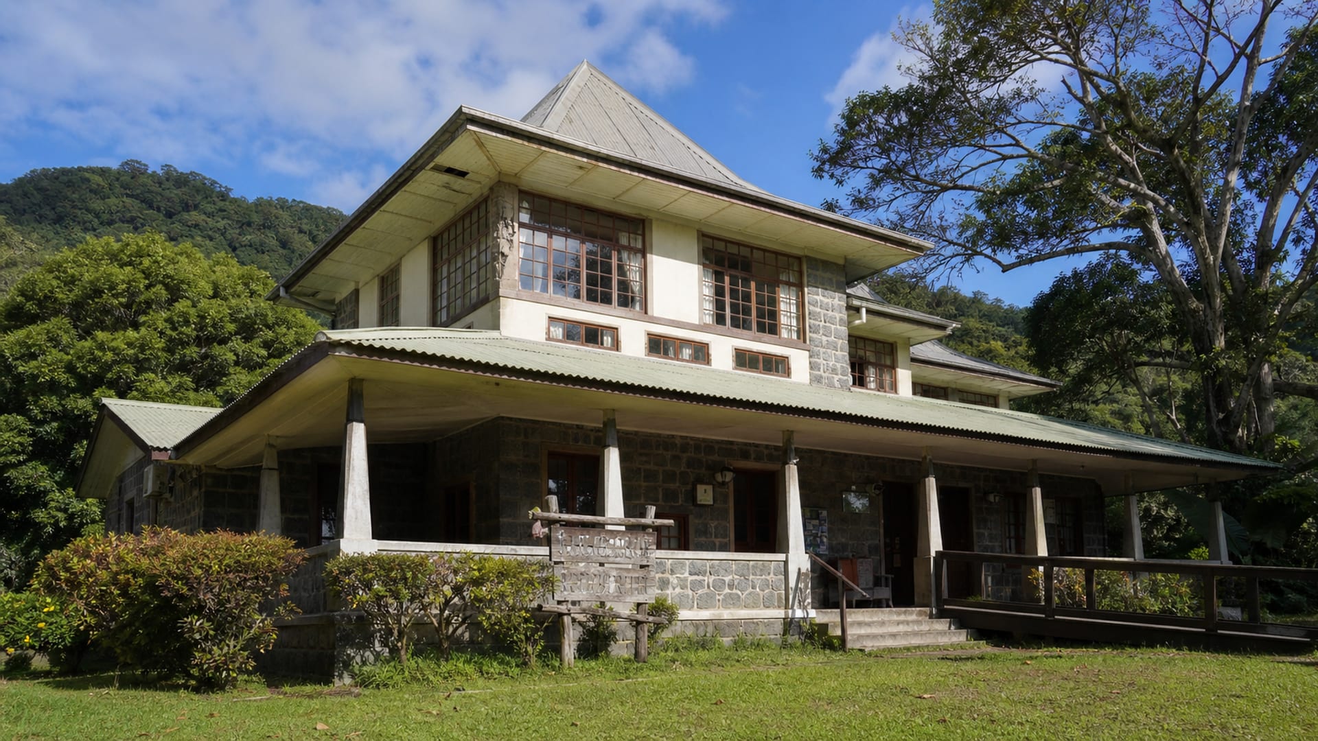 Mahé travel guide: How to experience the city without rushing 21 Morne Seychellois National Park