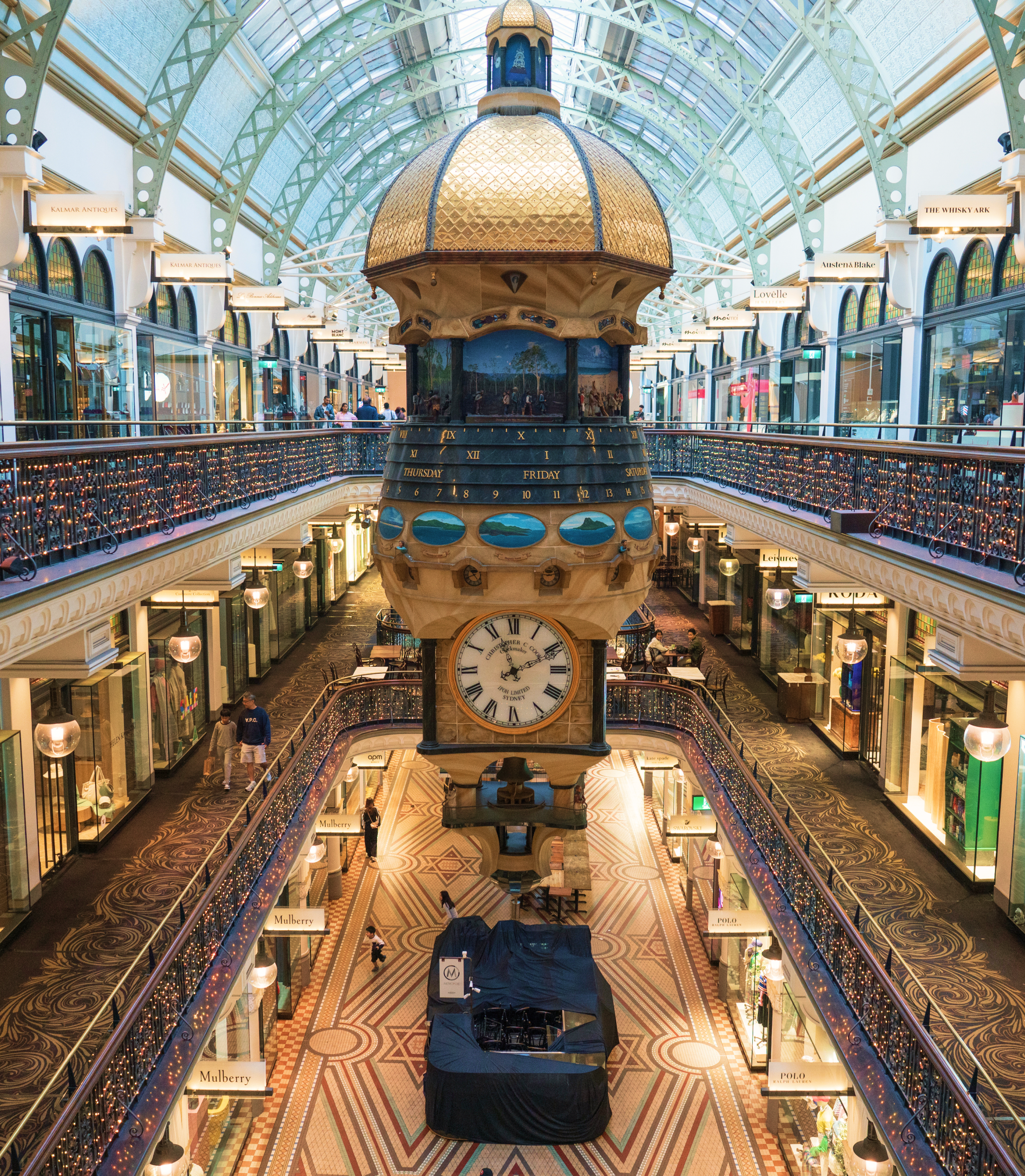Queen Victoria Building (QVB) + Pitt Street Mall