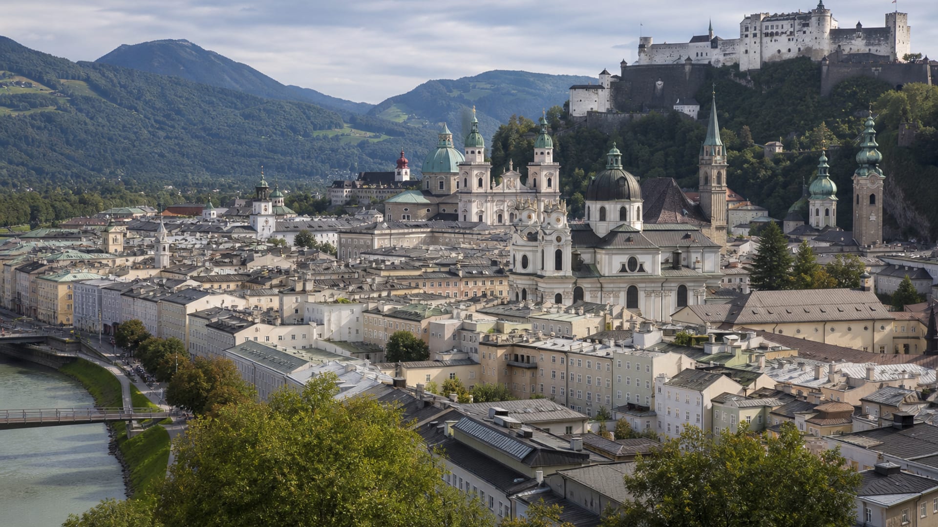 Salzburg travel guide: How to experience the city without rushing 3 Useful things to know