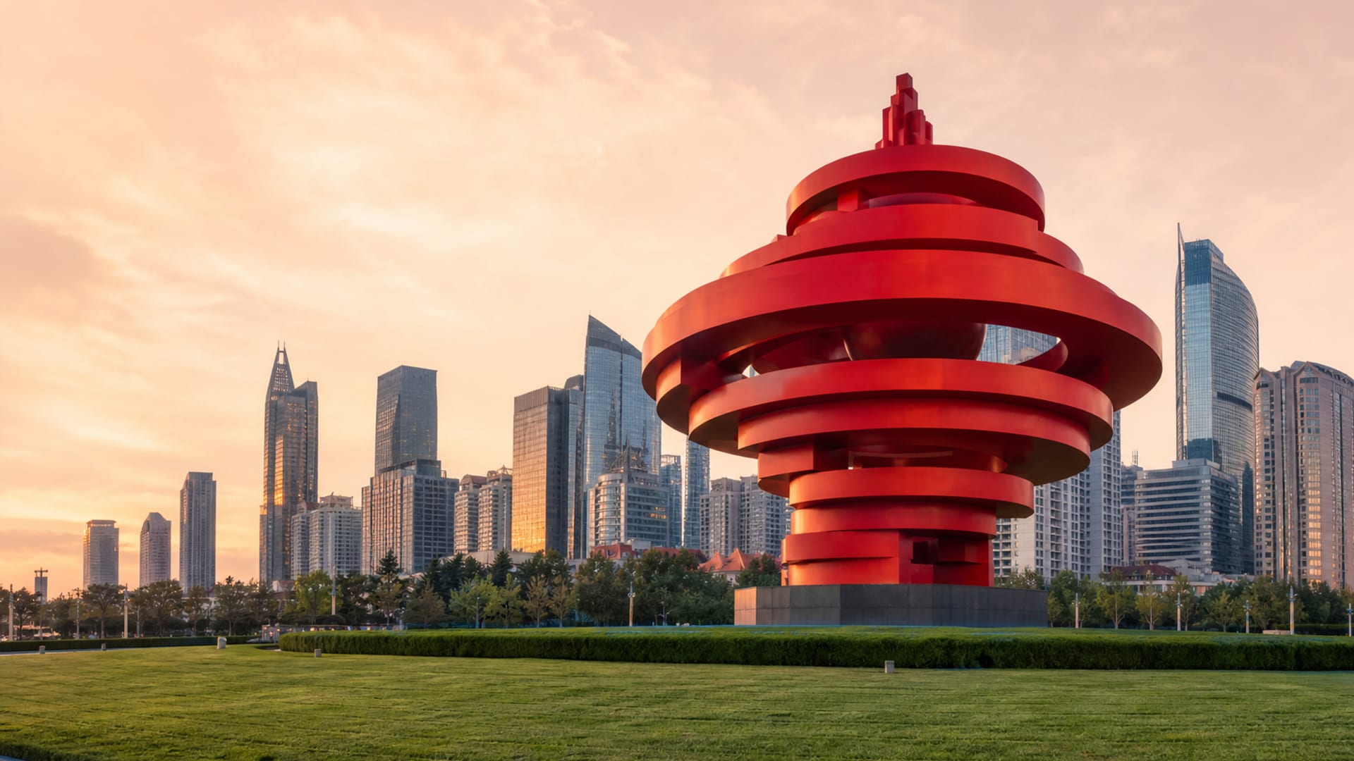 Qingdao travel guide: How to experience the city without rushing 21 May Fourth Square