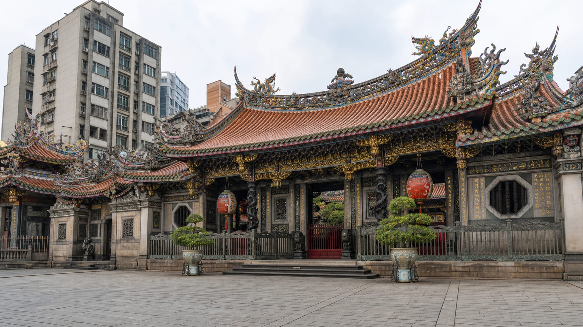 Taipei travel guide: How to experience the city without rushing 28 Day 2: Longshan and Dadaocheng