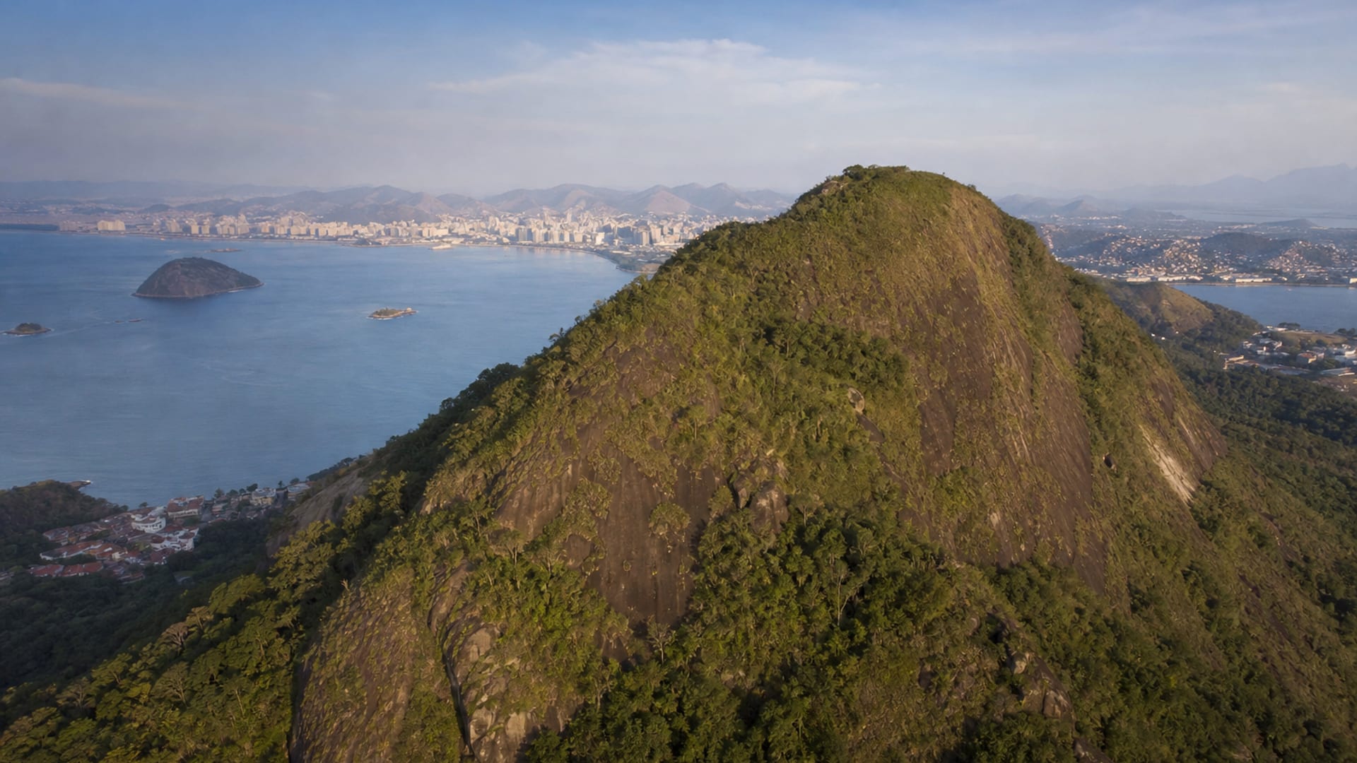 Vitória travel guide: How to experience the city without rushing 29 Day 4: Hill Views and the Bay