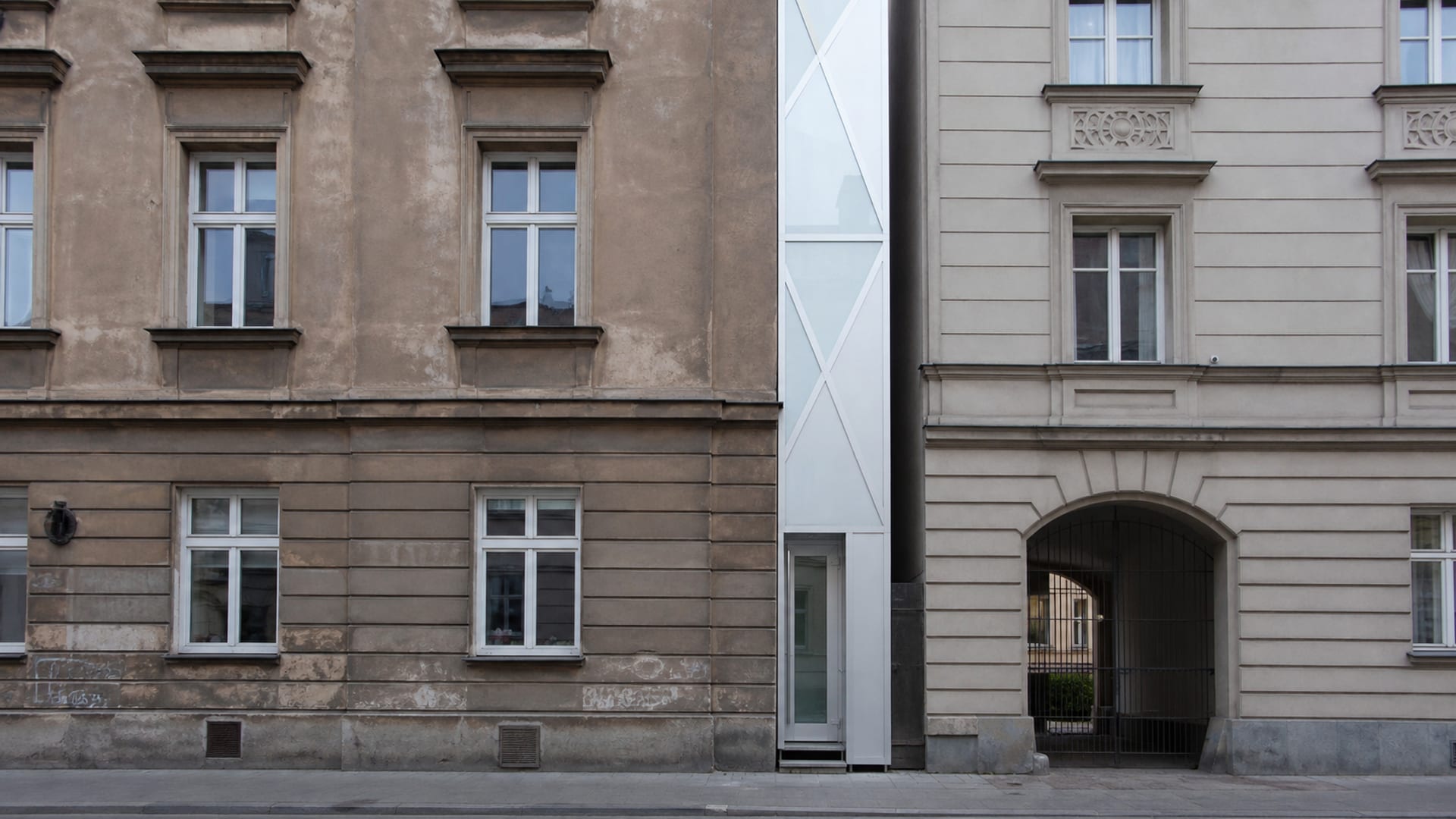 Warsaw travel guide: How to experience the city without rushing 27 Day 4: Chłodna Street and Center