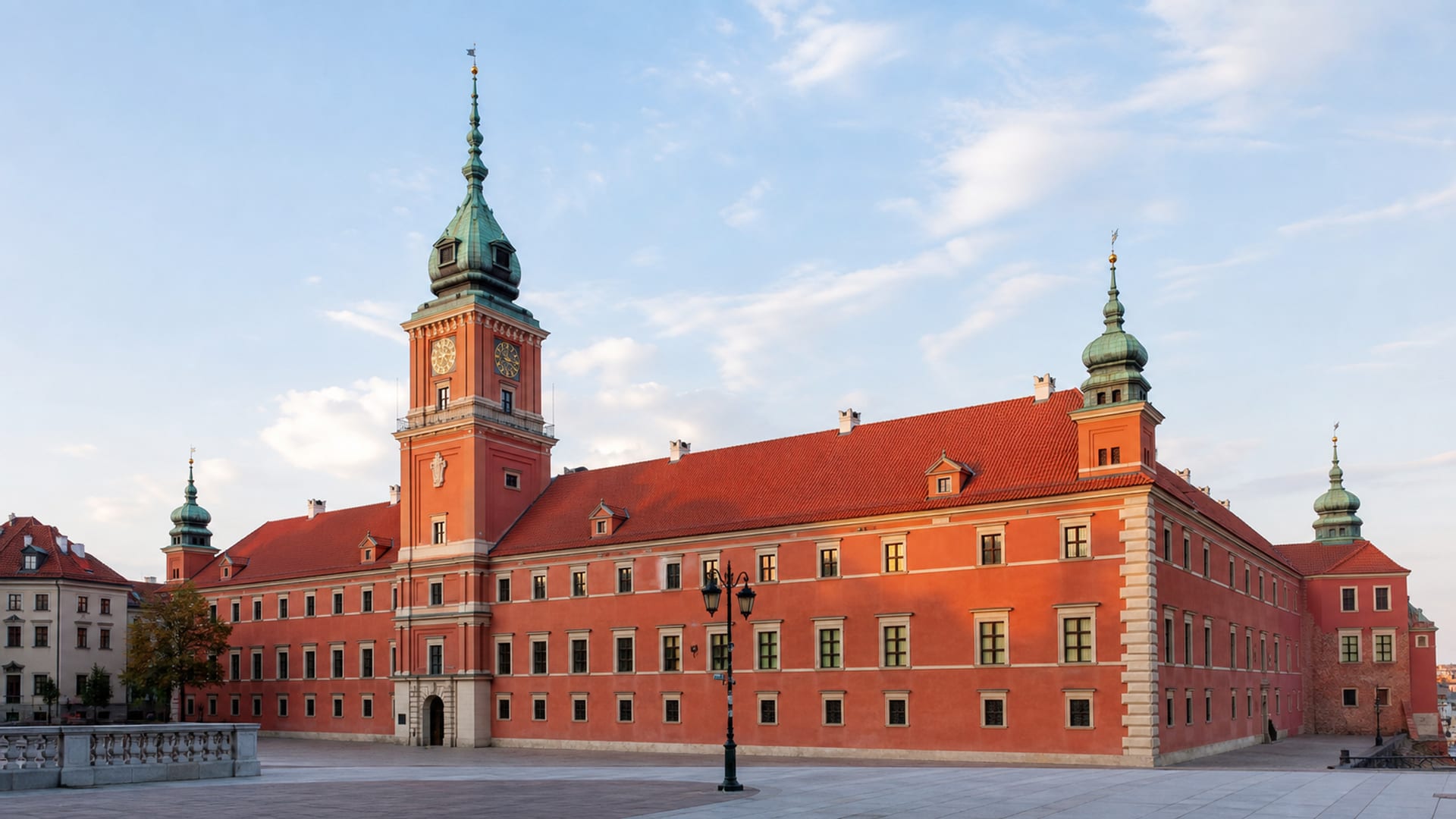 Warsaw travel guide: How to experience the city without rushing 18 Royal Castle