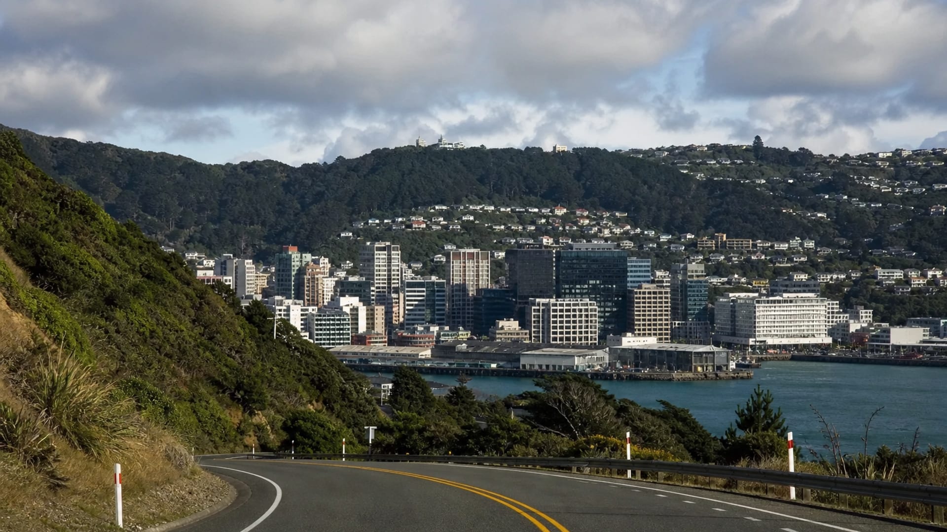 Wellington travel guide: How to experience the city without rushing 32 Business-class flights from the US to Wellington