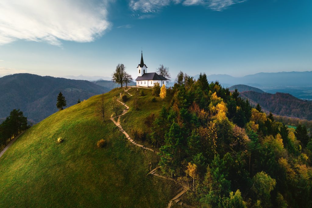 12 Best Fall Travel Destinations for Exclusive, Comfortable, and Scenic Travel 13 central slovenia arangrant 12 Best Fall Travel Destinations for Exclusive, Comfortable, and Scenic Travel