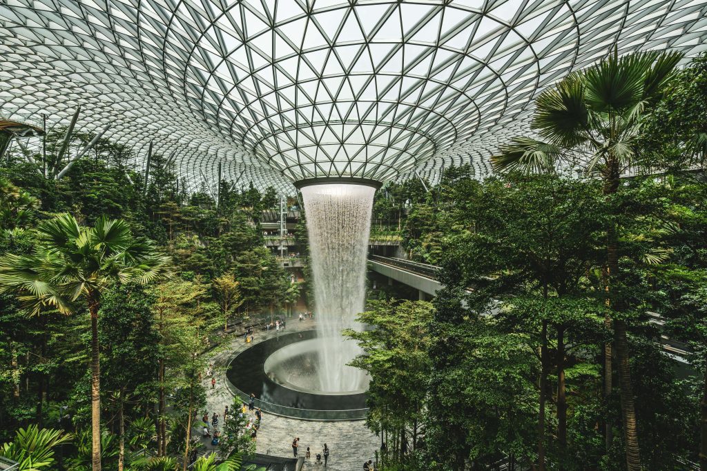 When Waiting Becomes Travel: A Smarter Layover Guide 3 short layover tips arangrant
