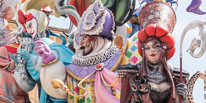 Explore Arangrant's Top 7 March Travel Destinations for an Unparalleled Experience 4 Las Fallas Festival Explore Arangrant's Top 7 March Travel Destinations for an Unparalleled Experience