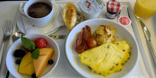 Air France Business Class Review 5 Air France Business Class in-flight meal