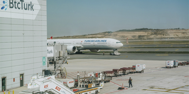 Turkish Airlines Business Class Review 2 turkish-airlines-airport