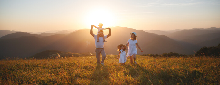 Group Airline Tickets 11 group travel family friends Group Airline Tickets