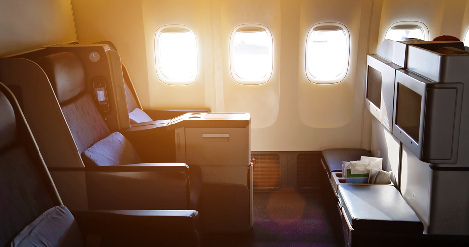 The Great Divide: What Truly Separates a $6,000 First Class Seat from a $2,500 Business Class Ticket? 3 When Is Upgrading Worth the Extra Cost