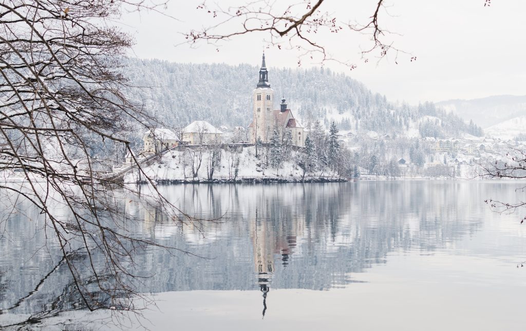 Top European Christmas Destinations for a Holiday Wrapped in Magic 11 best cities in europe for christmas arangrant
