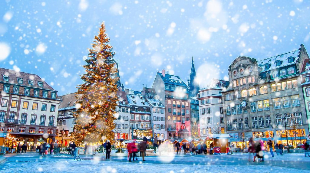 Top European Christmas Destinations for a Holiday Wrapped in Magic 2 best european christmas vacations arangrant