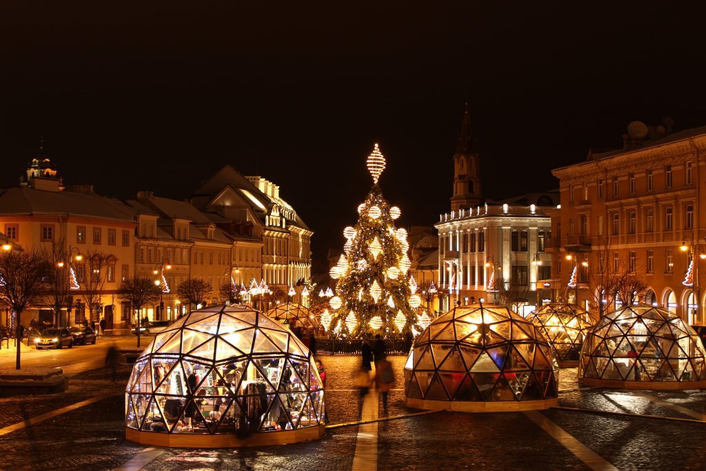 Top European Christmas Destinations for a Holiday Wrapped in Magic 8 christmas destinations in europe arangrant