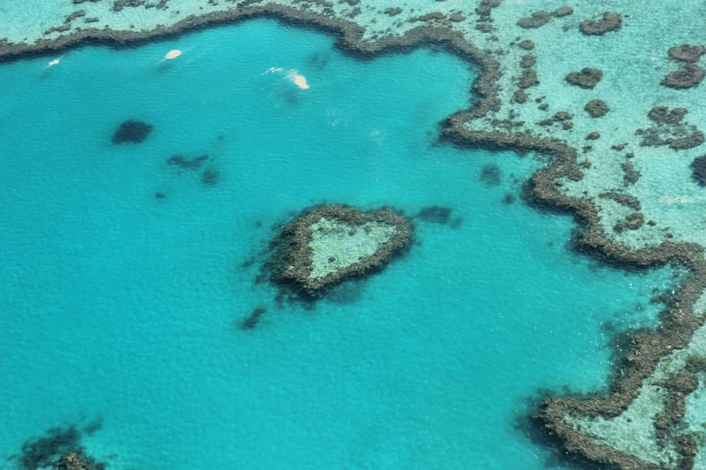From Sky to Sea: The Ultimate Couple’s Luxury Journey 8 luxury romantic getaways arangrant