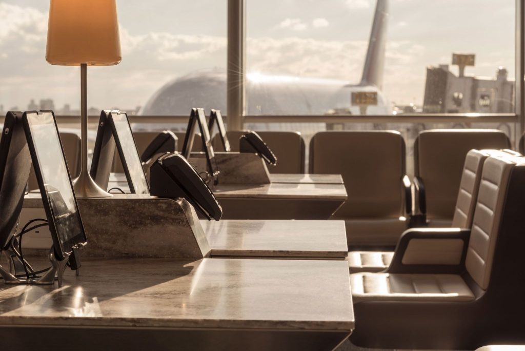 How to Get Airport Lounge Access: Even in Economy 4 is airport lounge access worth it arangrant