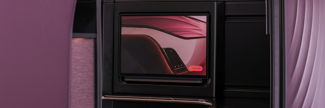 Qatar Airways' Qsuite Next Gen: What Changes in 2026 and Why It Matters 2 luxury airline business class suite with private screen