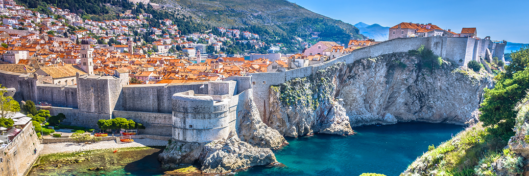 Where to Travel in Summer Without Crowds 3 travel experience without crowds at a popular destination in summer arangrant